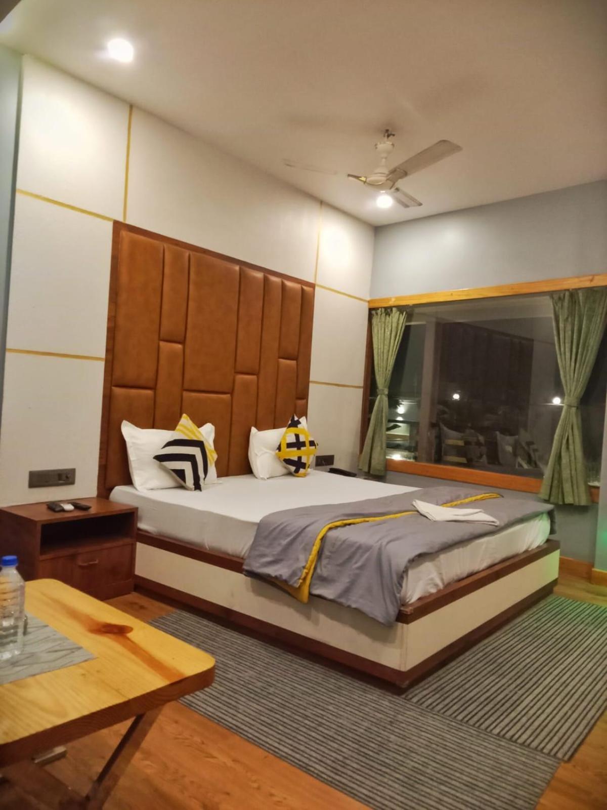 The Promise Hotel And Resort Tajpur Eksteriør billede